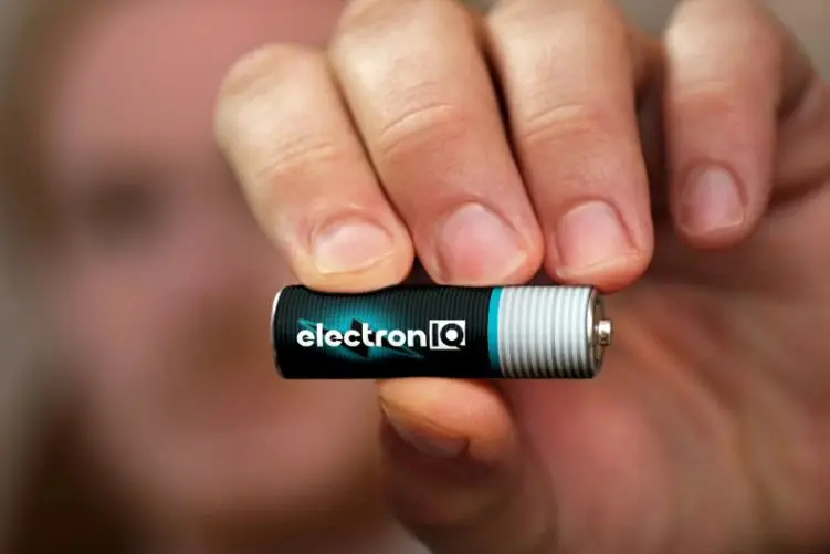Upgrade Your Devices with ElectronIQ SmartCell: The Ultimate 6-in-1 Smart Battery Solution