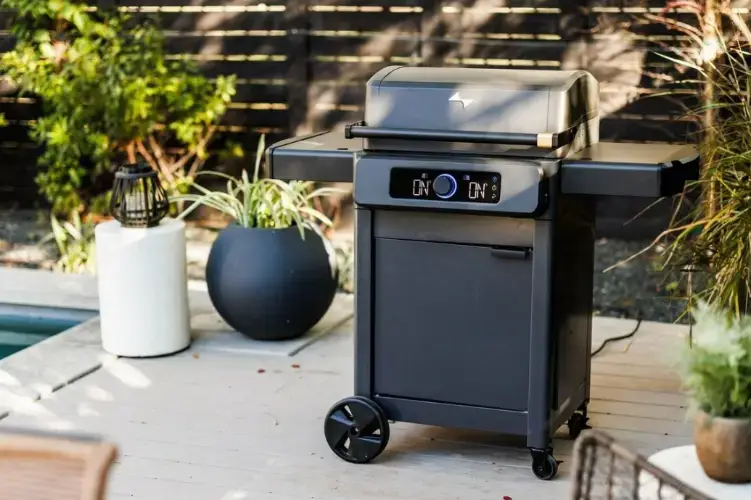 Current Model G Dual-Zone Electric Grill delivers high performance, precise cooking, and smart control.