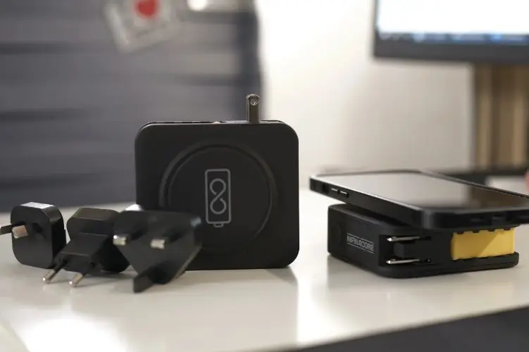 P3 PRO Slim Portable Qi2 Charger offers 10,000 mAh capacity, 65W rapid charging, Spec Deck display, and global adapters.